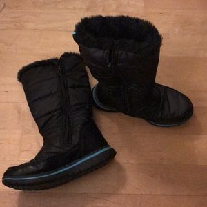 Girls snow boots